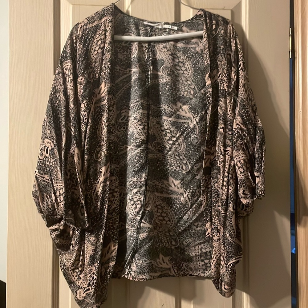 Cream and black kimono